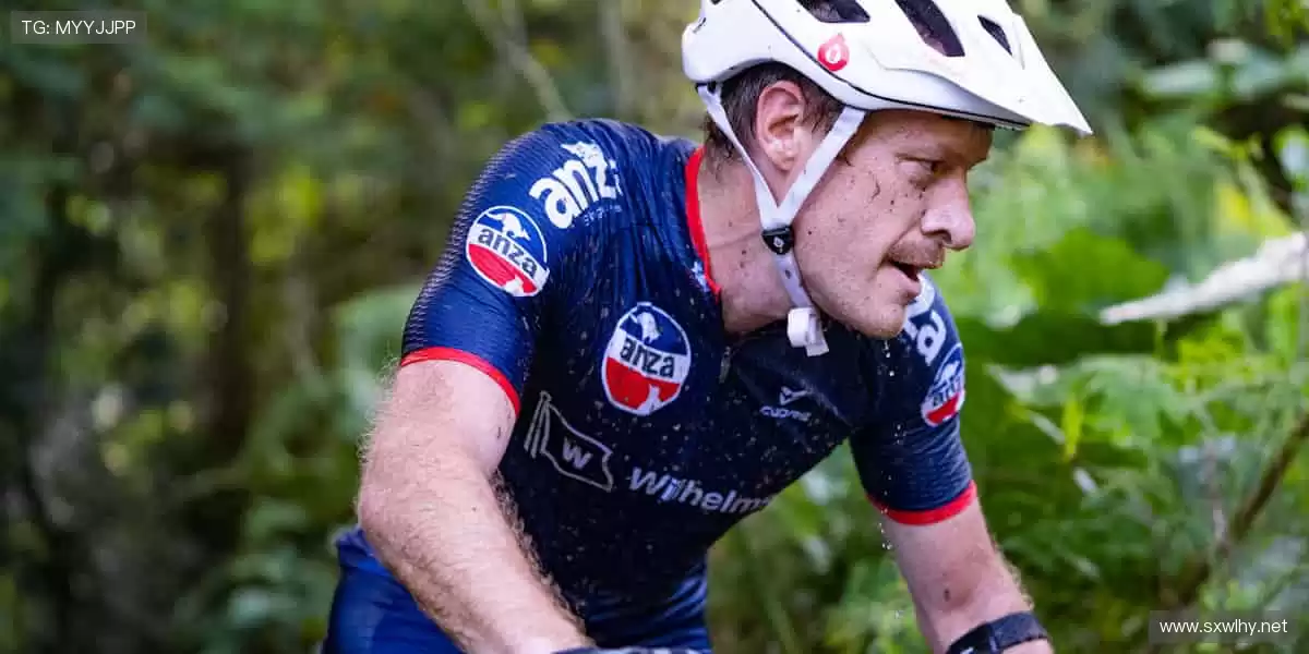 潮流周边，不止于看，更要亲身感受！🎯👕